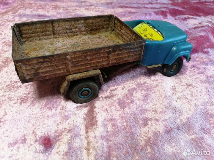 Машинка игрушечная грузовичек СССР