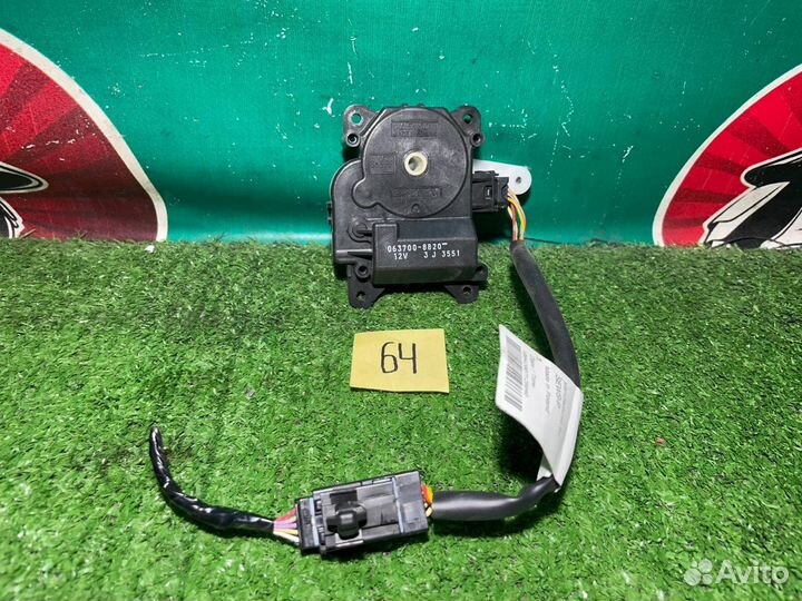 Сервопривод печки Toyota Avensis AZT251 2AZ-FSE