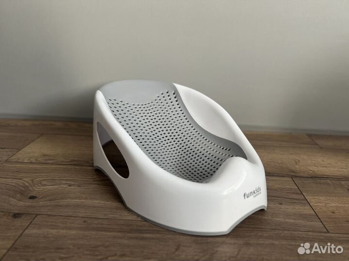 Горка для купания новорожденного