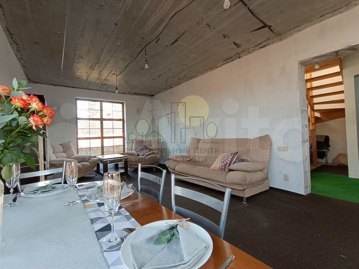 Коттедж 173,5 м² на участке 8,5 сот.