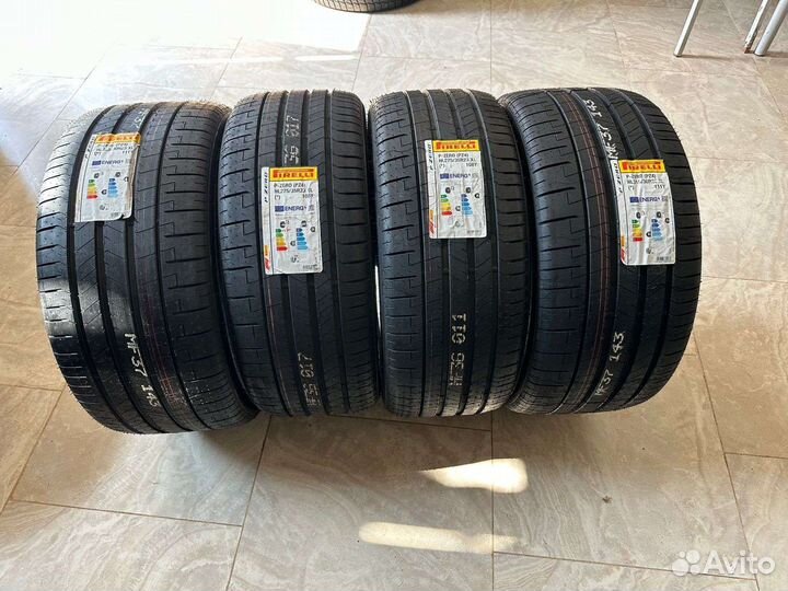 Pirelli P Zero PZ4 275/35 R23 и 315/30 R23