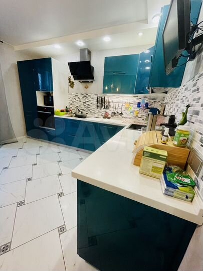 2-к. квартира, 61,1 м², 11/17 эт.