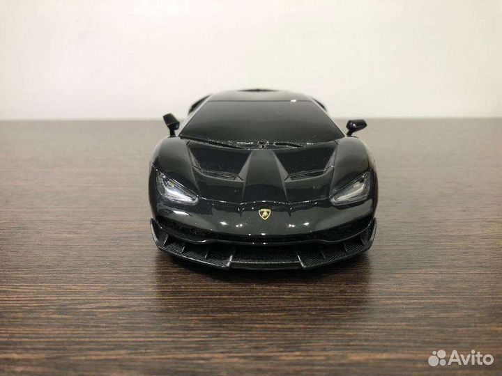 Машинка на радиоуправлении Lamborghini Centenario