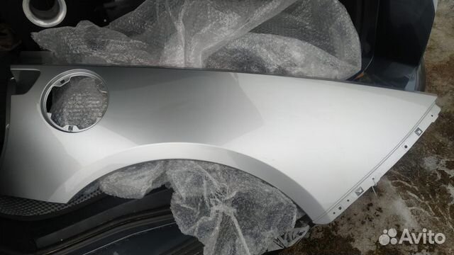 Крыло Chevrolet corvette
