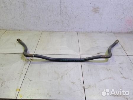 Стабилизатор передний