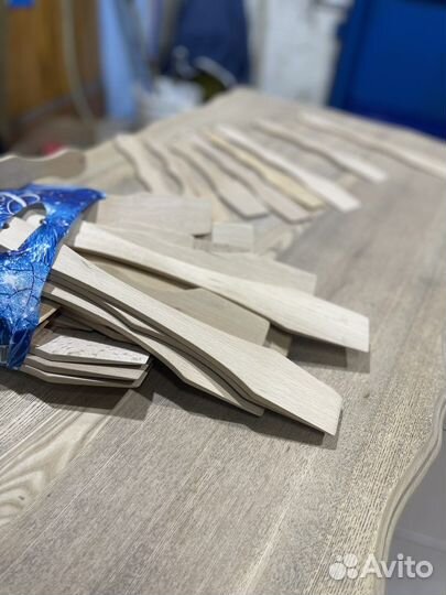 Лопатка для сковородки кухонная