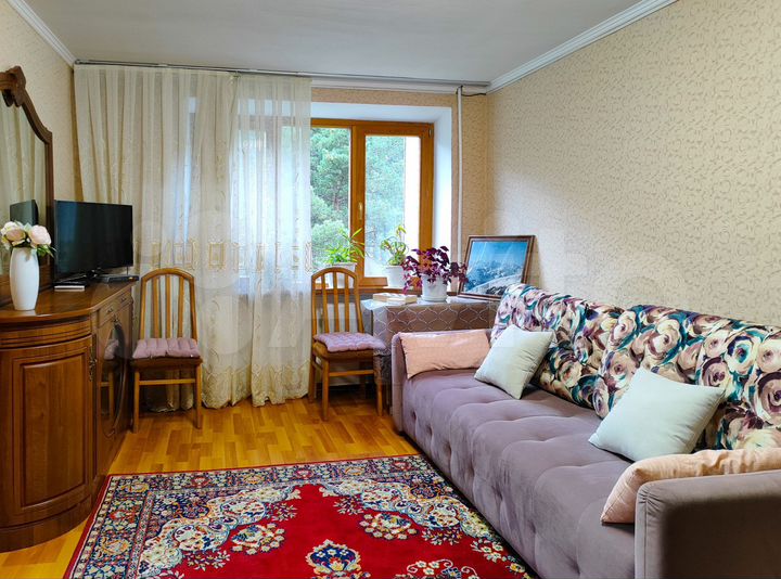 2-к. квартира, 48 м², 4/5 эт.