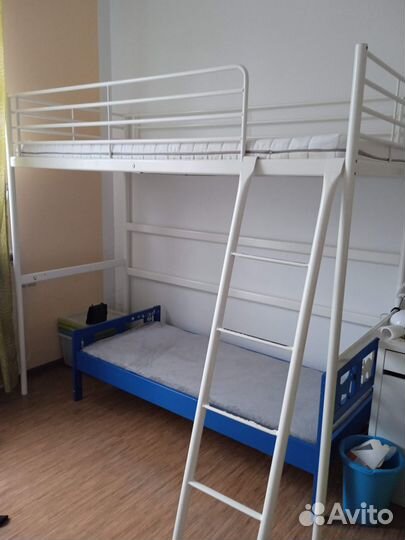 Кровать-чердак с матрасом IKEA свэрта