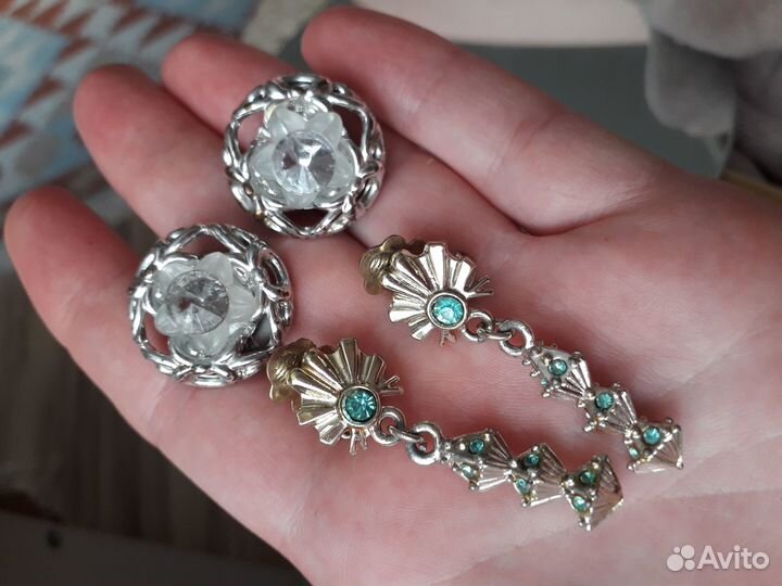 Лот винтажной бижутерии Серьги клипсы