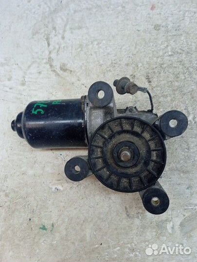 Моторчик стеклоочистителя передний MB623287