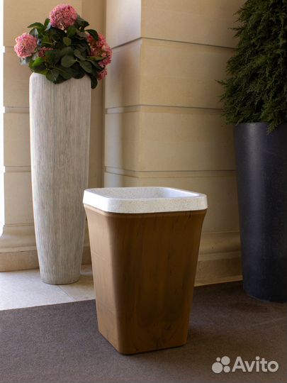 Кашпо уличное 