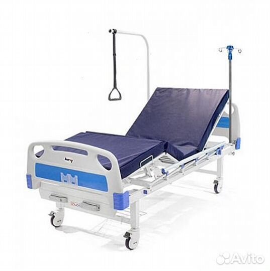 Кровать для лежачих больных с удобствами