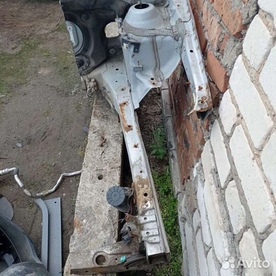 Левый лонжерон передний левый Chevrolet Lacetti