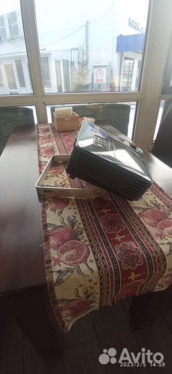 Проектор и экран