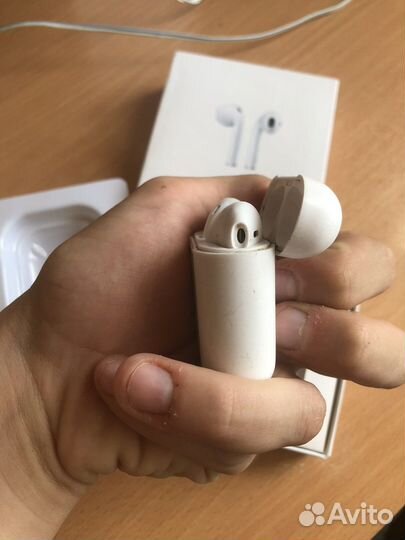 Airpods