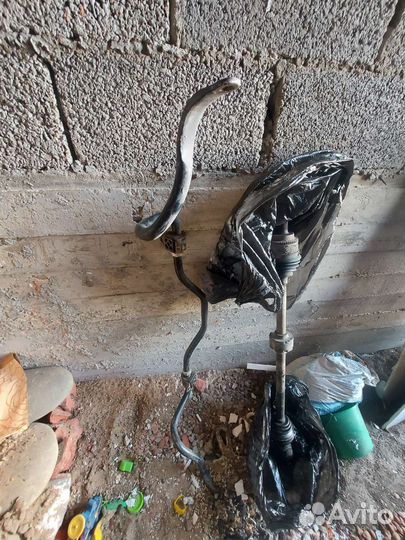 Продам стабилизатор на тойота авенсис