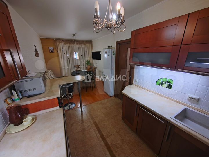 2-к. квартира, 70,9 м², 9/10 эт.