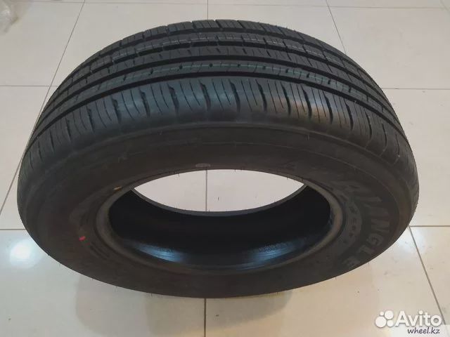 Triangle AdvanteX TC101 235/50 R17 100V