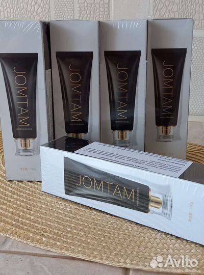 Пенка для умывания с ниацинамидом Jomtam