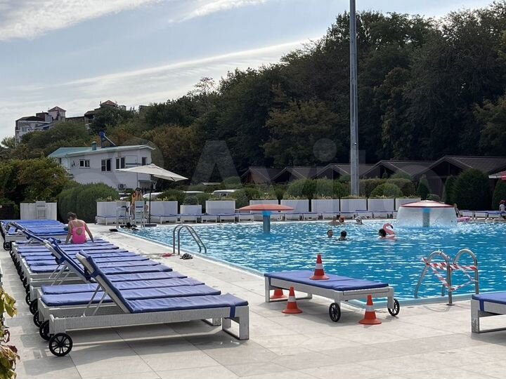 2-к. квартира, 74 м², 3/13 эт.