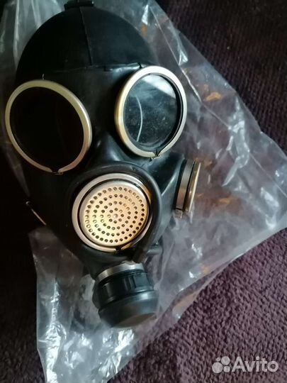 Противогаз