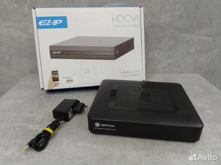 Видеорегистратор Optimus ahdr-2004N