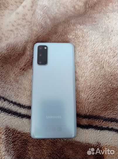 Samsung Galaxy S20, 8/128 ГБ