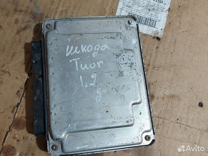 Блок управления двигателем для Skoda Octavia 1