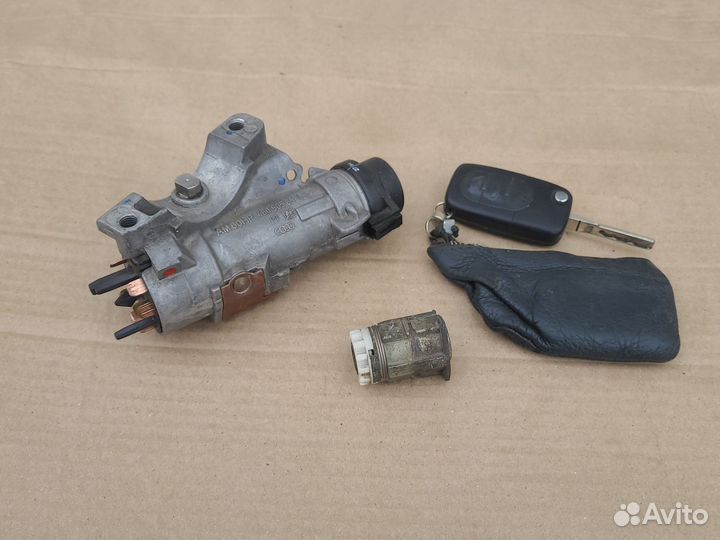 Замок зажигания Audi A4 B6 B7 2001-2009