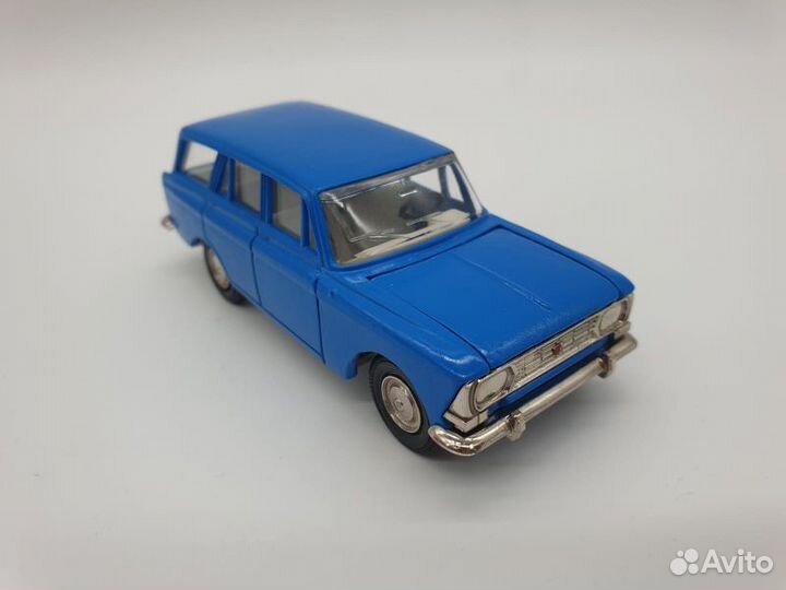 Москвич 426 А-3 синий цвет