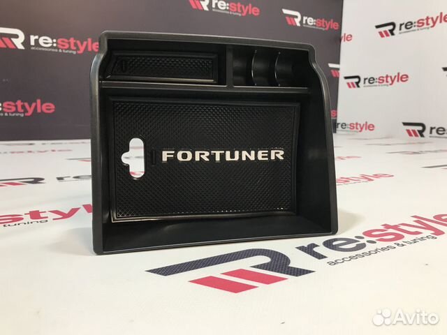 Органайзер в подлокотник Toyota Fortuner с16г