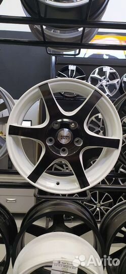 Литые диски r15 5*105 ET39 56.6