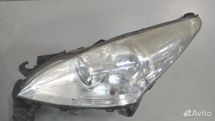 Фара (передняя) Peugeot 3008, 2011