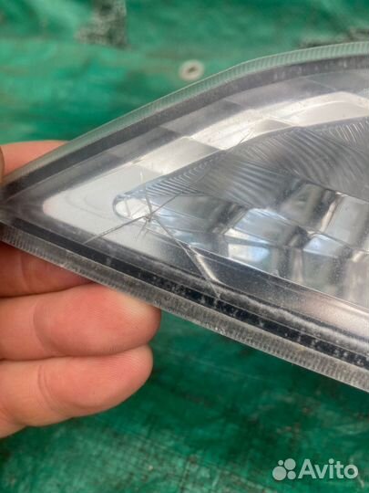 Указатель поворота в бампер правый Lexus GX460