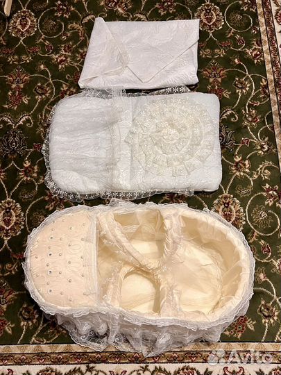 Корзинка для новорожденных с комплектом