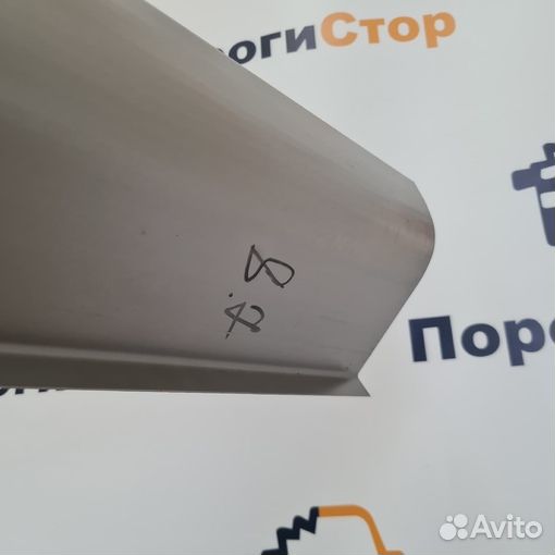 Кузовной порог правый Hyundai Elantra ремкомплект