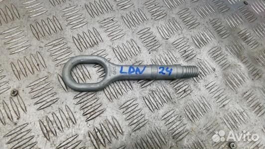 Крюк буксировочный volkswagen passat B6 (LDN24H801