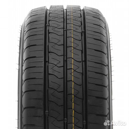 Kumho PorTran KC53 215/75 R16 R