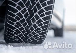 Nokian Tyres Hakkapeliitta R5 275/35 R20 102T