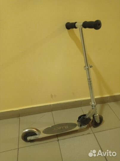 Самокат Razor A125