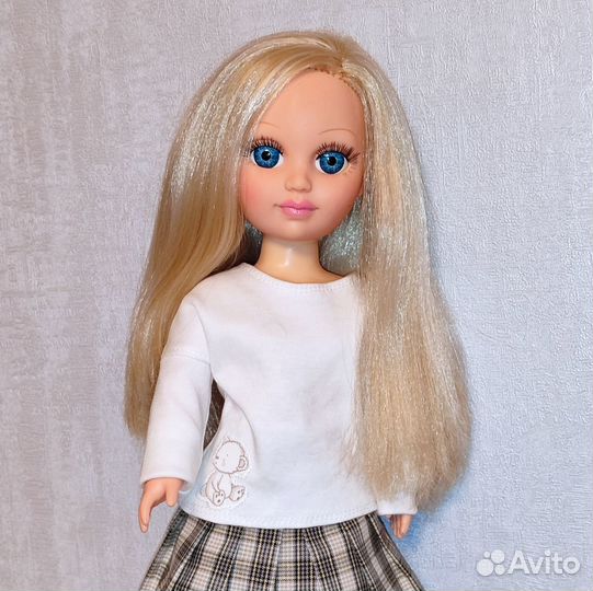 Кукла Анастасия фабрики Весна 2011 г.в