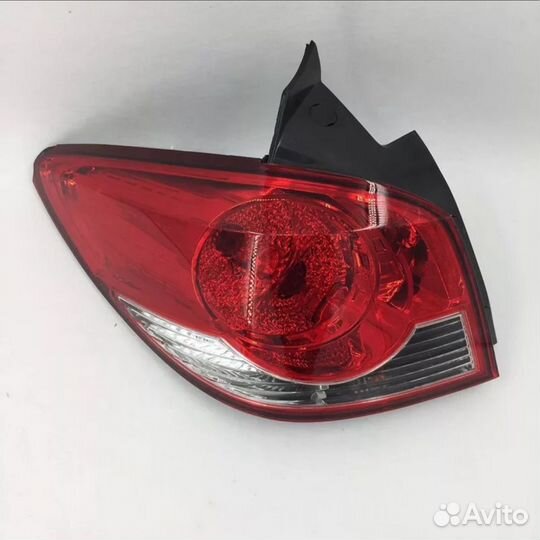 Задний фонарь chevrolet cruze хэтчбек