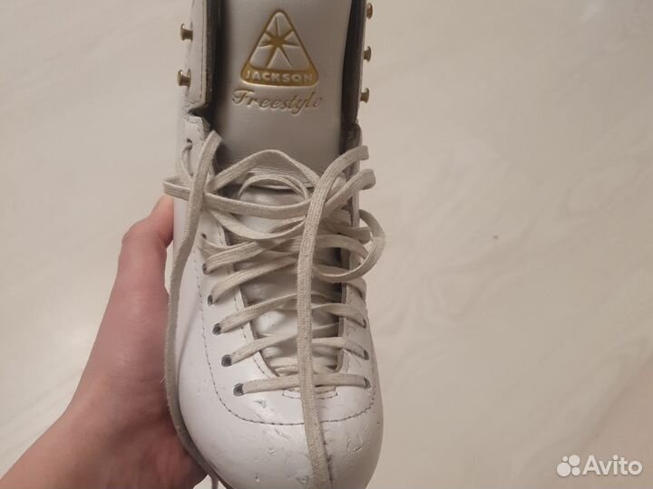 Фигурные коньки jackson freestyle