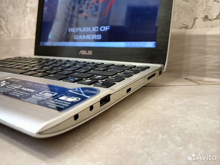 Asus 11.6 AMD E-450 4гб