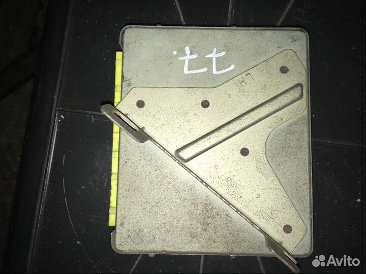 Мозг эбу Subaru G8 22611 ej20t turbo