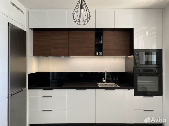 Кухня на заказ пластик