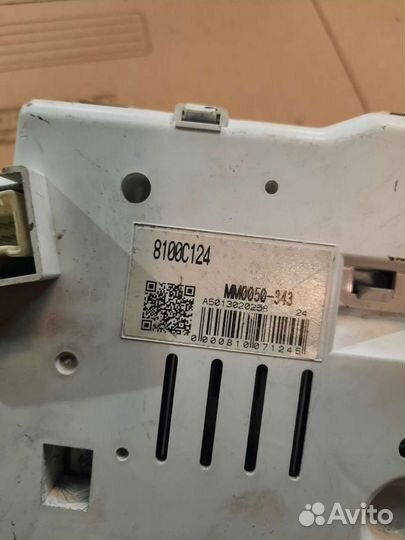 Щиток приборов Mitsubishi Pajero Sport 2