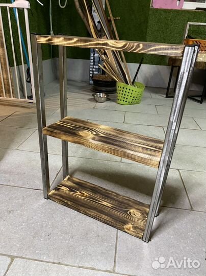 Полка настенная в стиле лофт