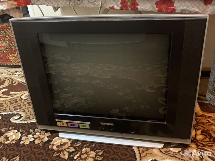 Продам телевизор