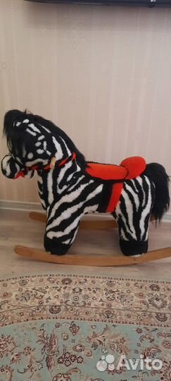 Качалка детская Зебра